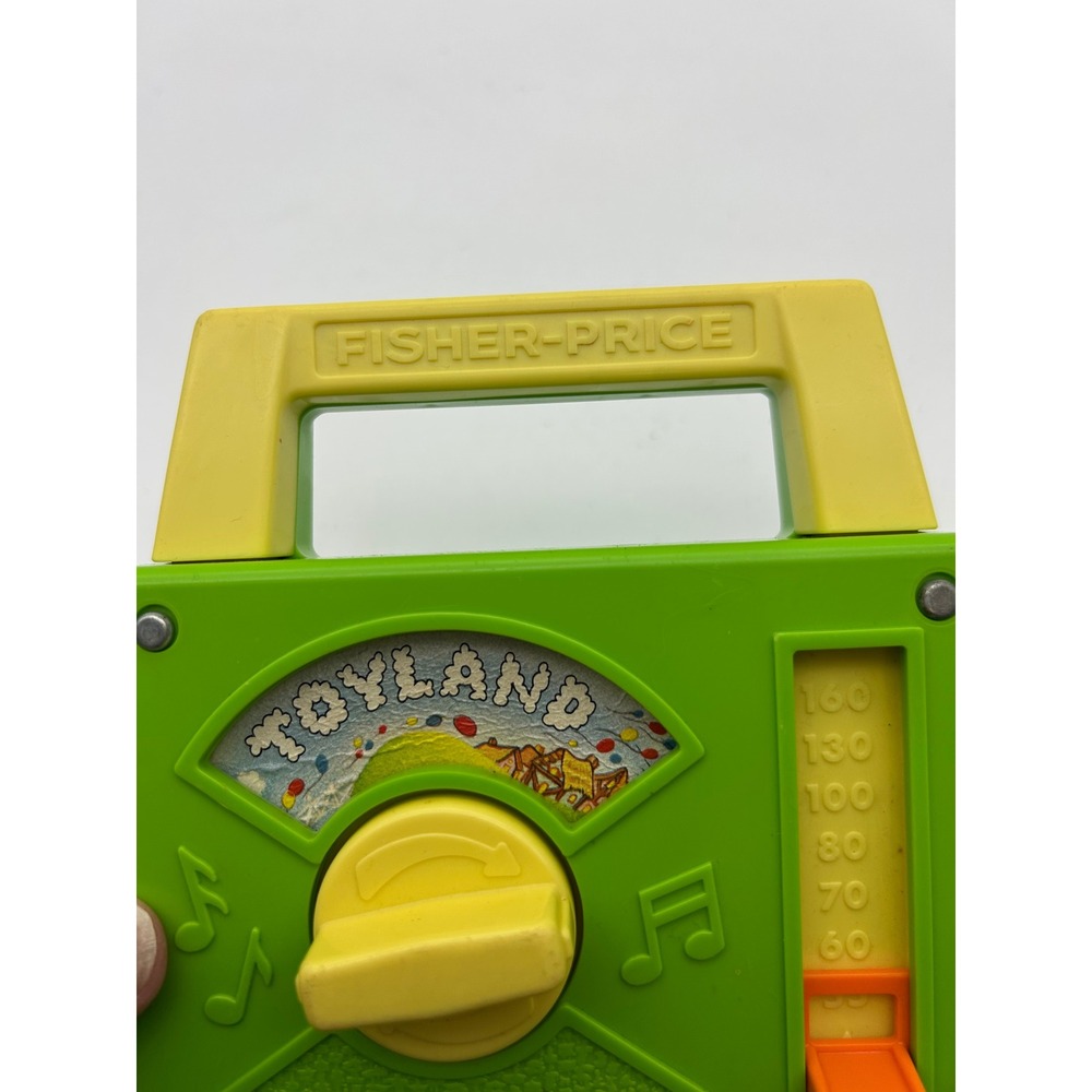 Vintage 1983 Fisher-Price Toyland Musical Radio 795 Green Wind Up Toy - Picture 3 of 10